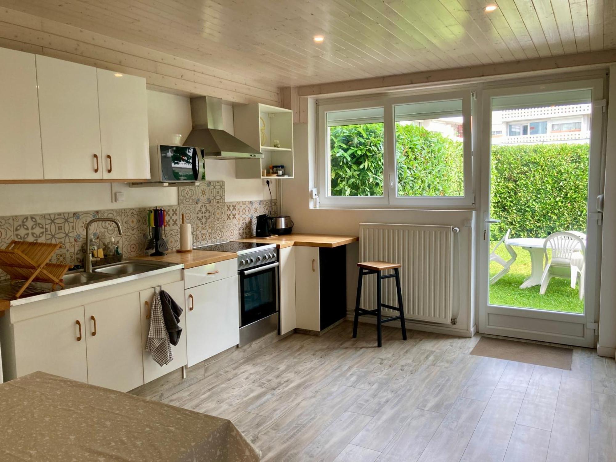 Au Parfait, T2 Rdc, Jardin, Calme, Parking, Idealement Place Issoire Exterior foto